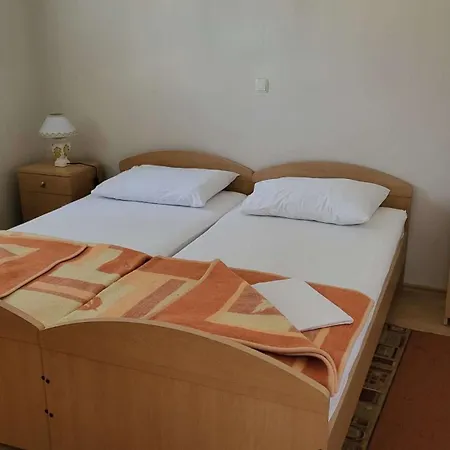 Apartment Kata