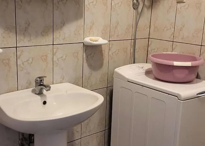 Kata Apartment